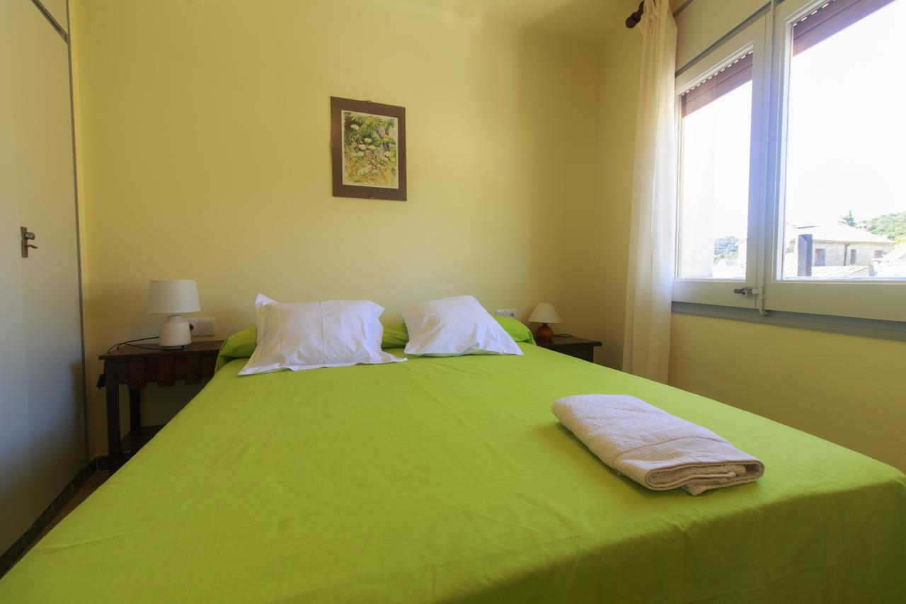 Ca La Conxita Hostal & Restaurante Otel La Vajol Dış mekan fotoğraf
